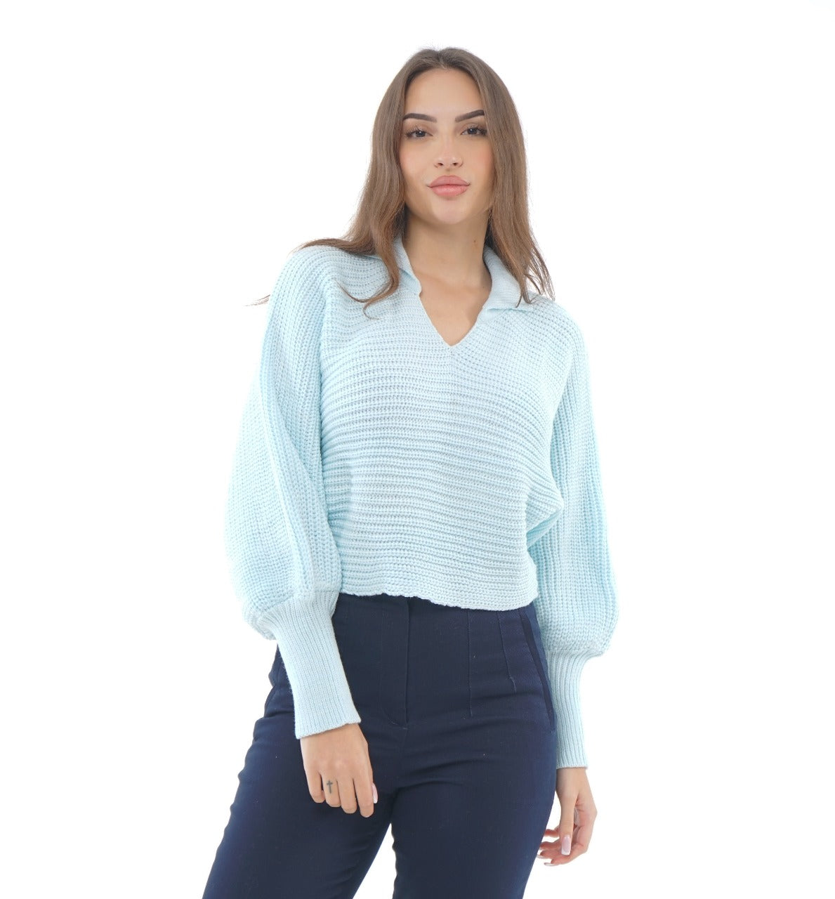 POLO V-NECK KNIT BLOUSE