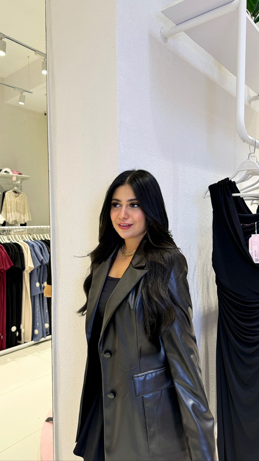 CLASSIC LEATHER BLAZER