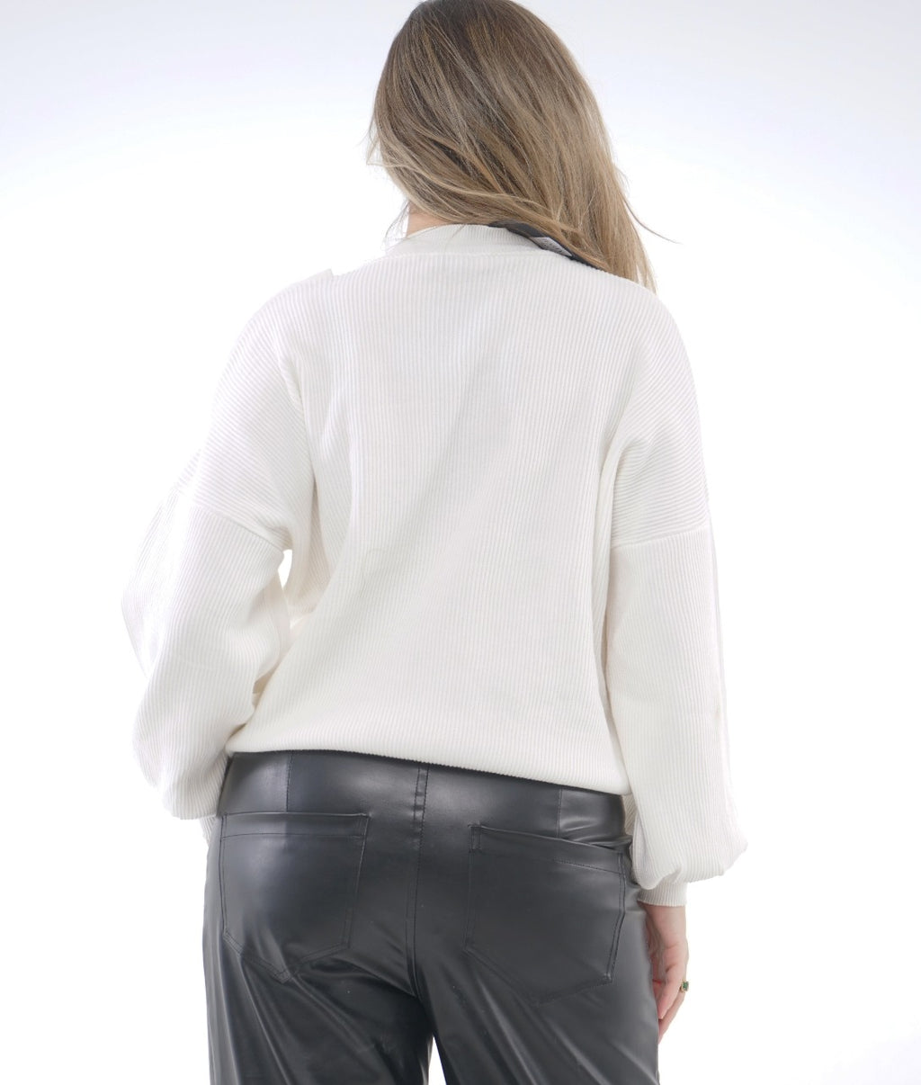 FRONT BOW KNIT BLOUSE