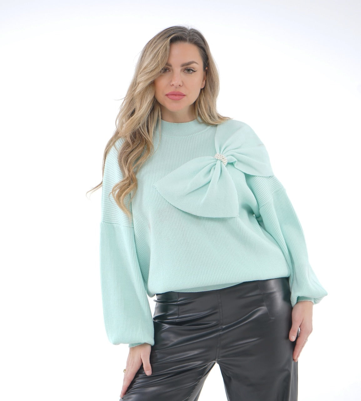 FRONT BOW KNIT BLOUSE