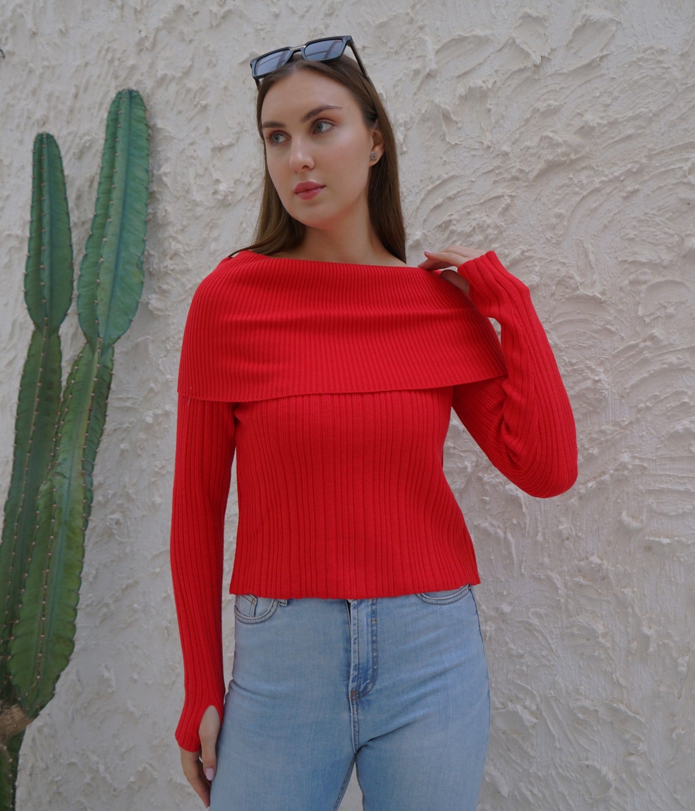 RIBBED KNIT TOP
