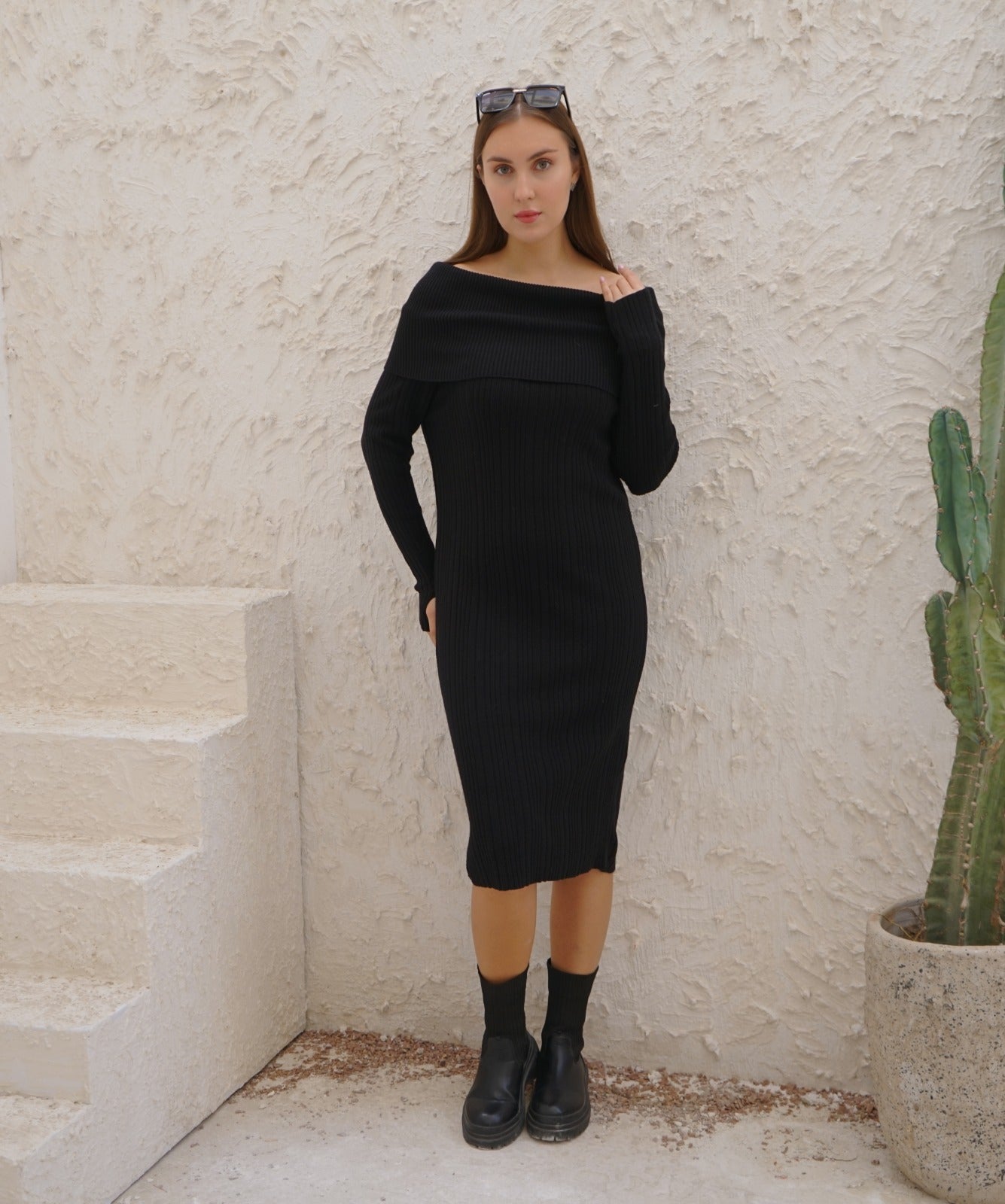 OFF-SHOULDER KNIT MIDI DRESS