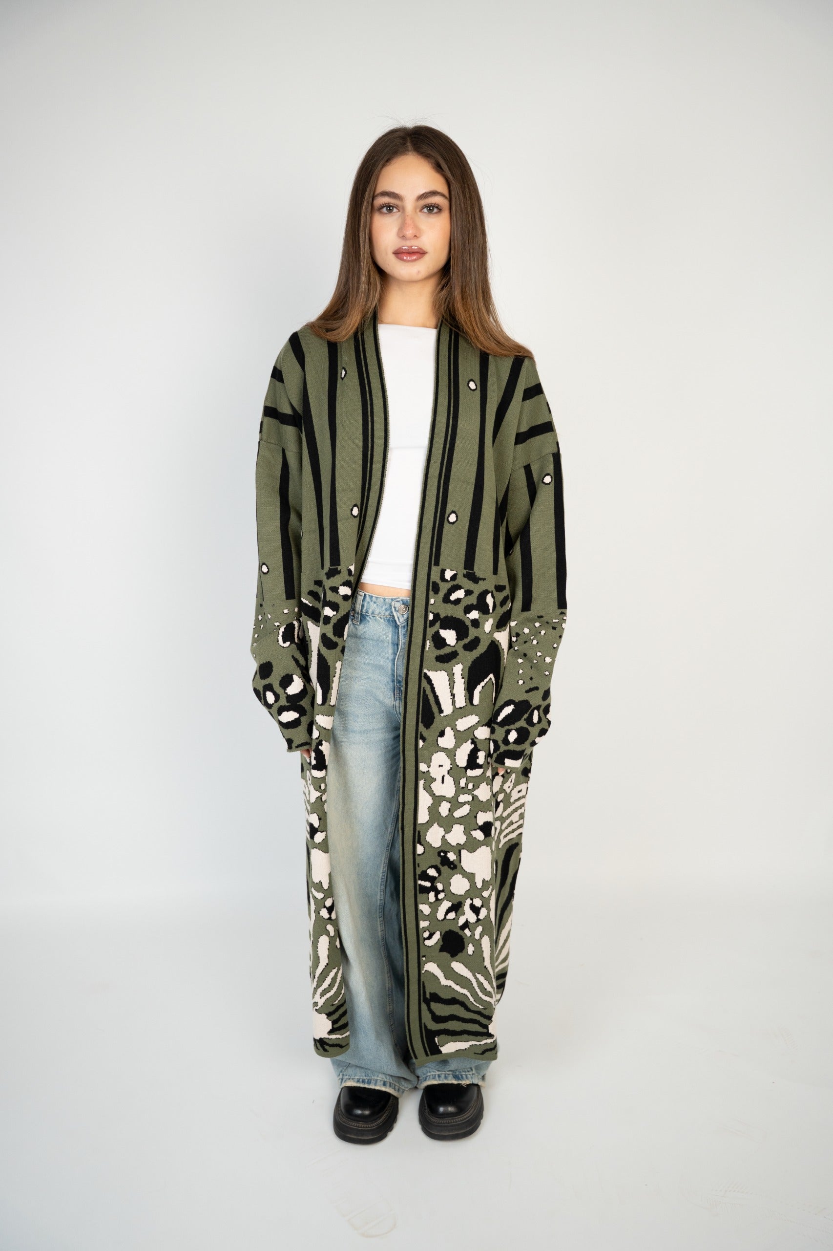 Signature Wild Cardigan – Olive Noir