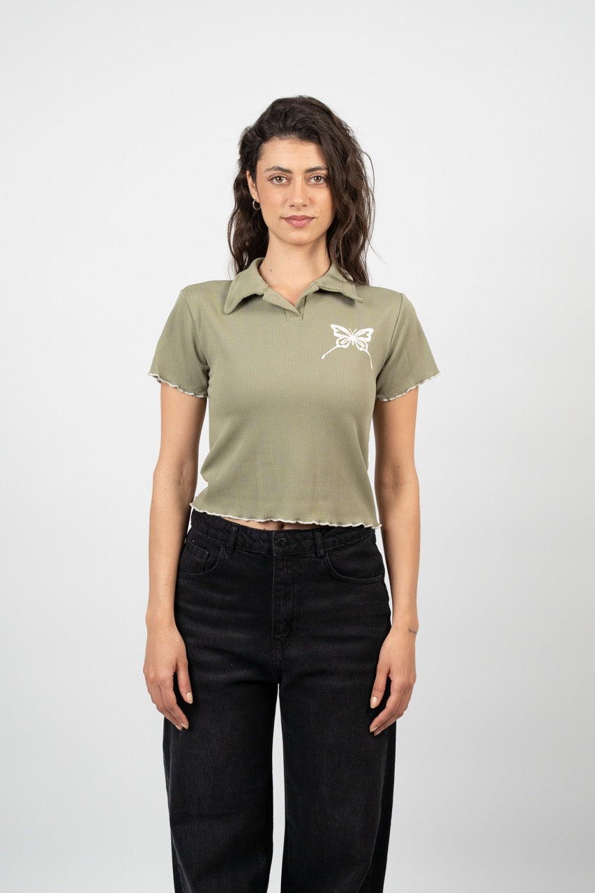 BUTTERFLY RIBBED POLO CROP TEE