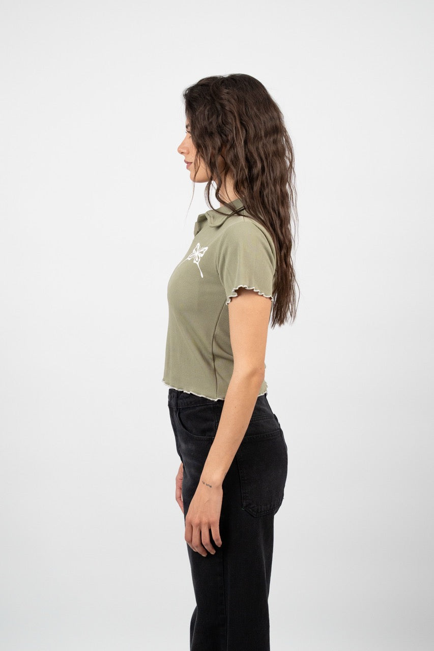 BUTTERFLY RIBBED POLO CROP TEE