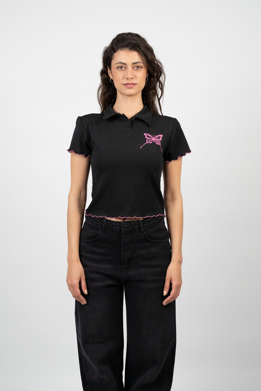 BUTTERFLY RIBBED POLO CROP TEE