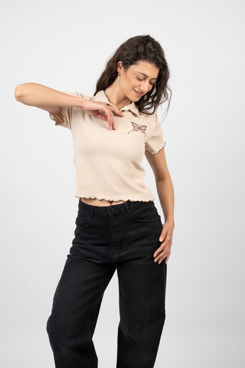 BUTTERFLY RIBBED POLO CROP TEE