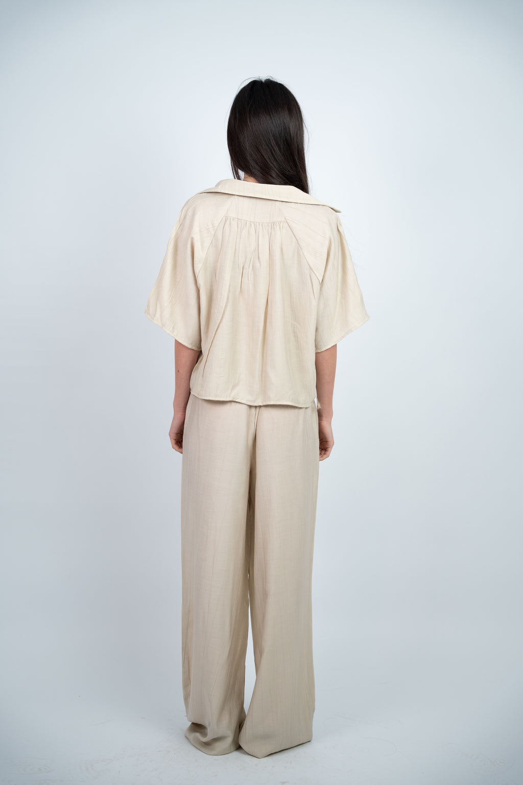 BUTTON DETAIL CASUAL SET