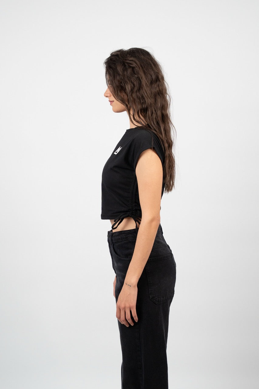 SIDE TIE SPORT CROP TEE