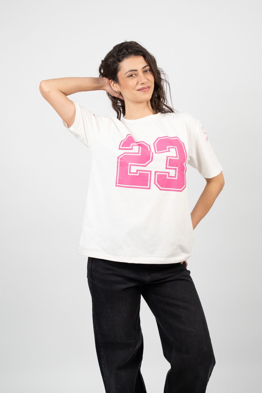 OVERSIZED 23 GRAPHIC TEE