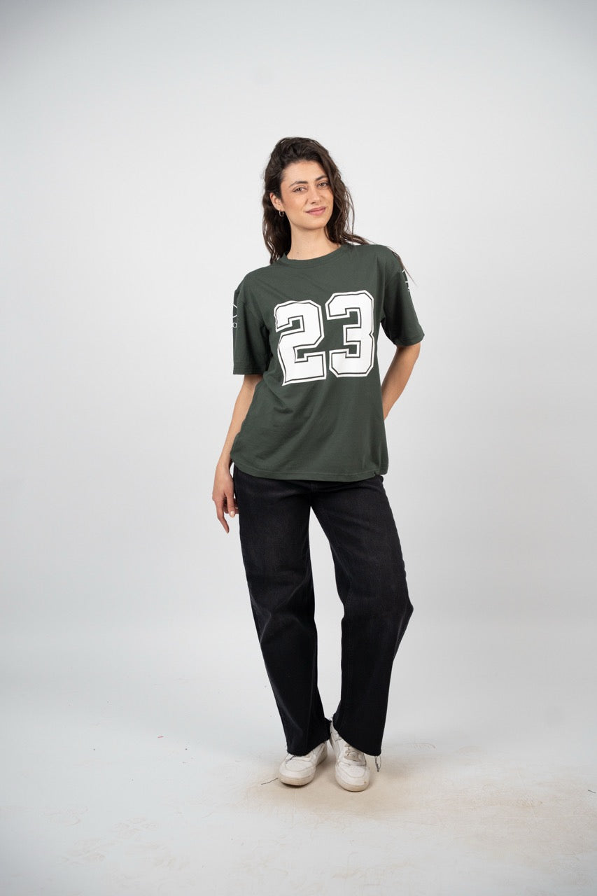 OVERSIZED 23 GRAPHIC TEE