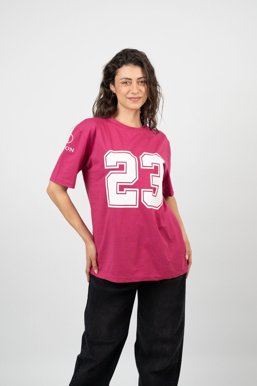 OVERSIZED 23 GRAPHIC TEE