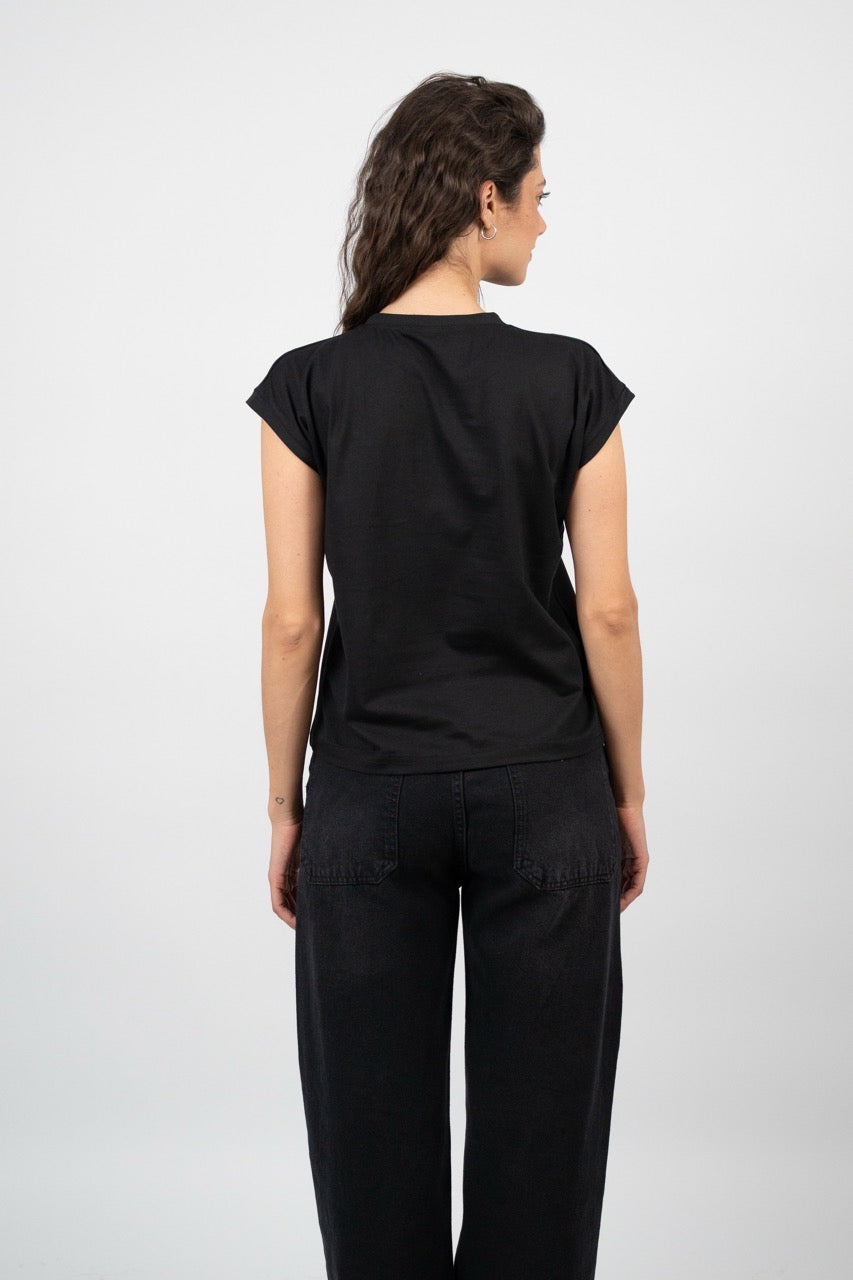 MINIMAL LOGO CAP SLEEVE TEE