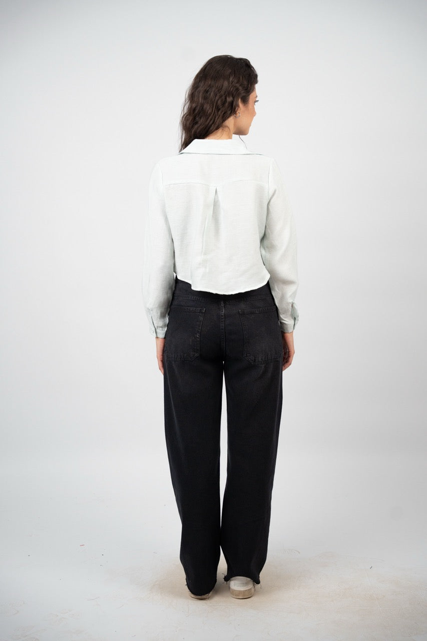 CROPPED BUTTON-DOWN SATIN BLOUSE