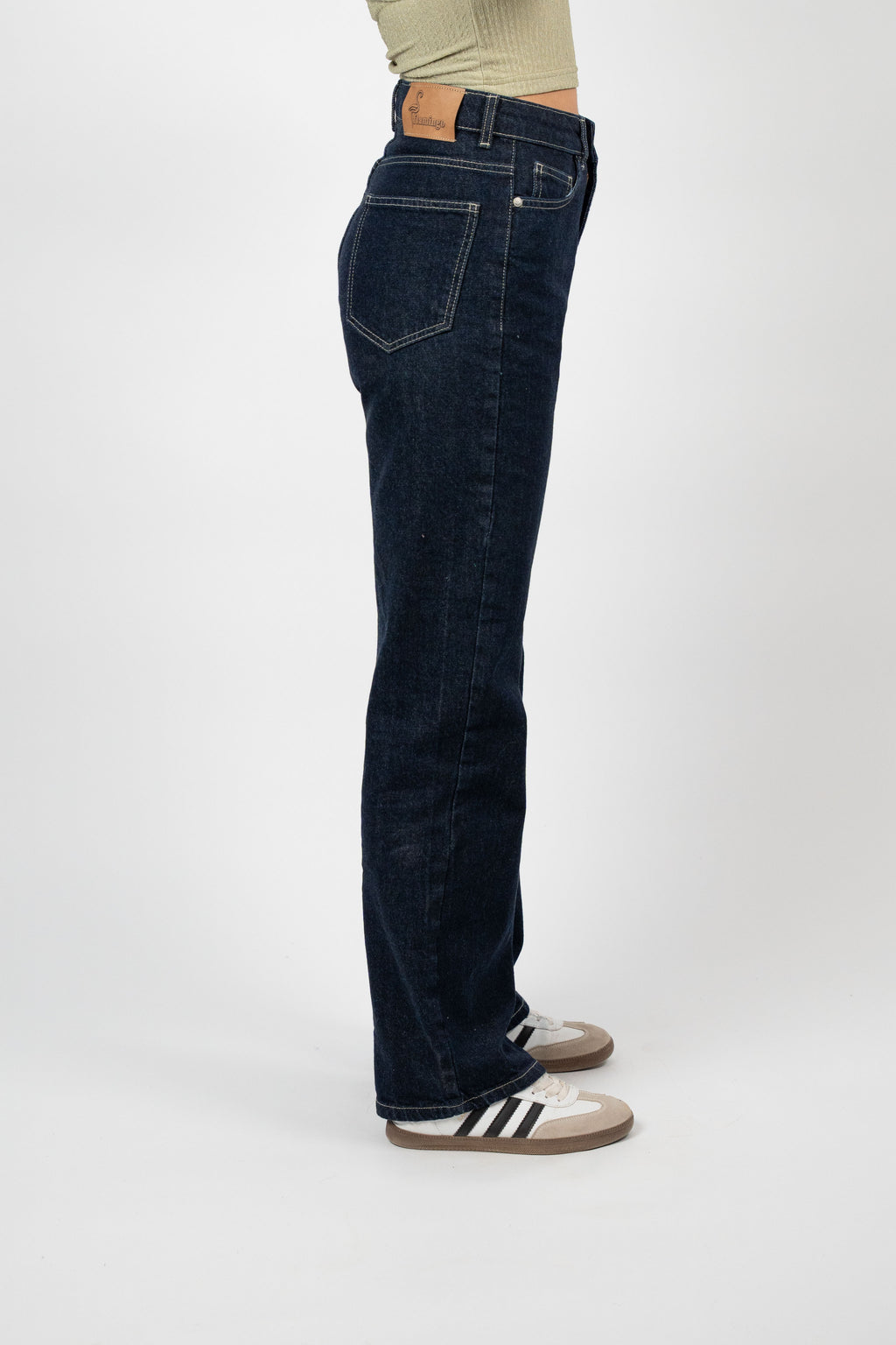 CLASSIC STRAIGHT DENIM – DEEP WASH