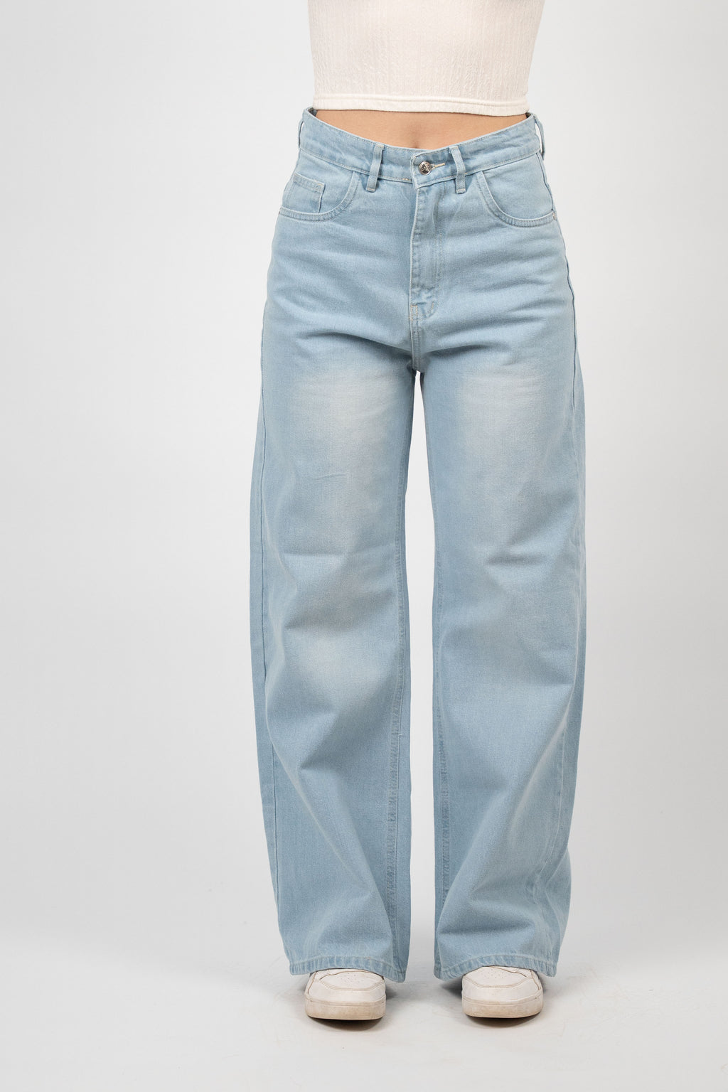 LONG WIDE LEG DENIM – LIGHT WASH