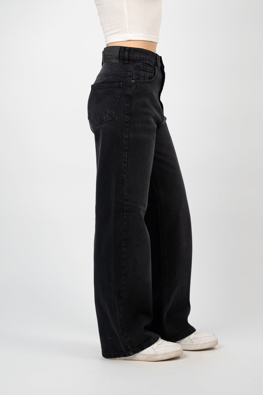 ESSENTIAL WIDE LEG DENIM – BLACK