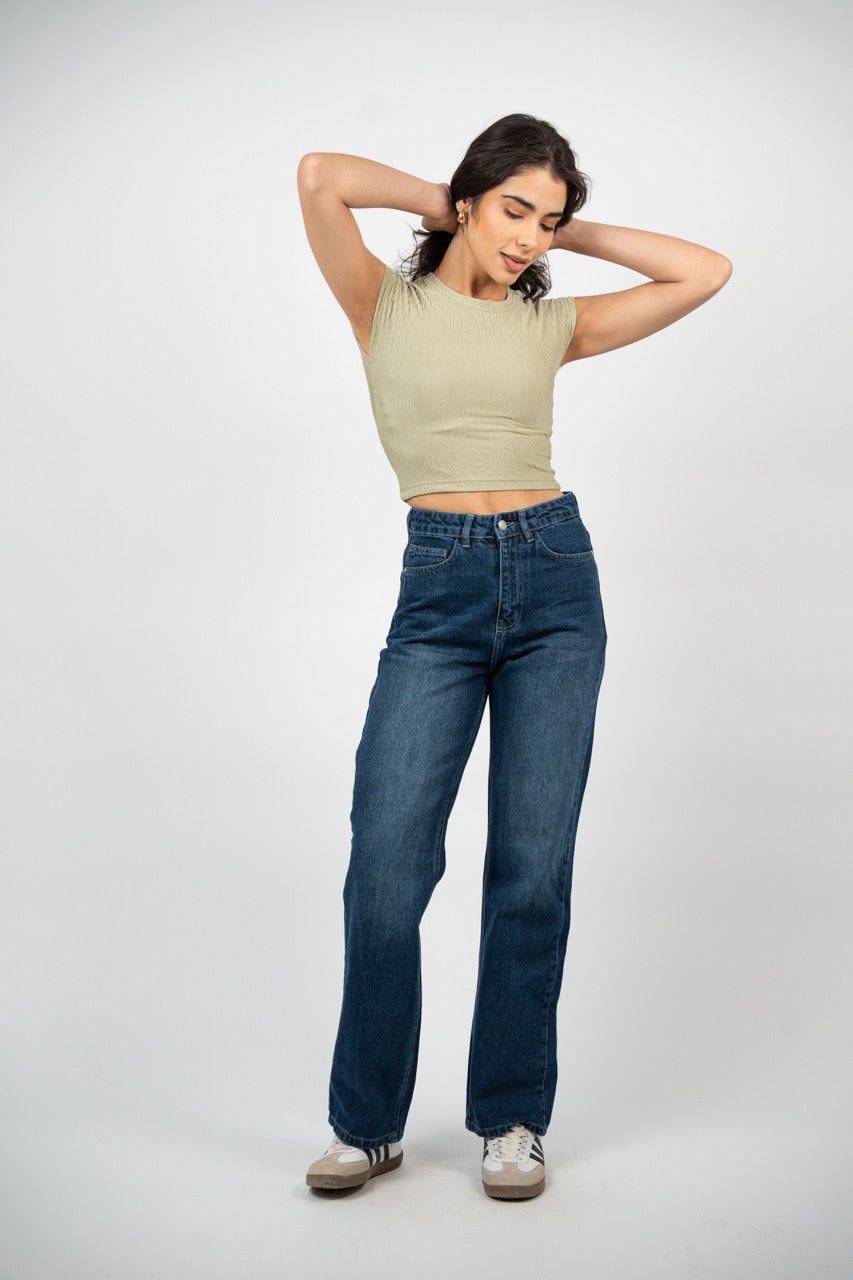 CLASSIC STRAIGHT DENIM – MID WASH