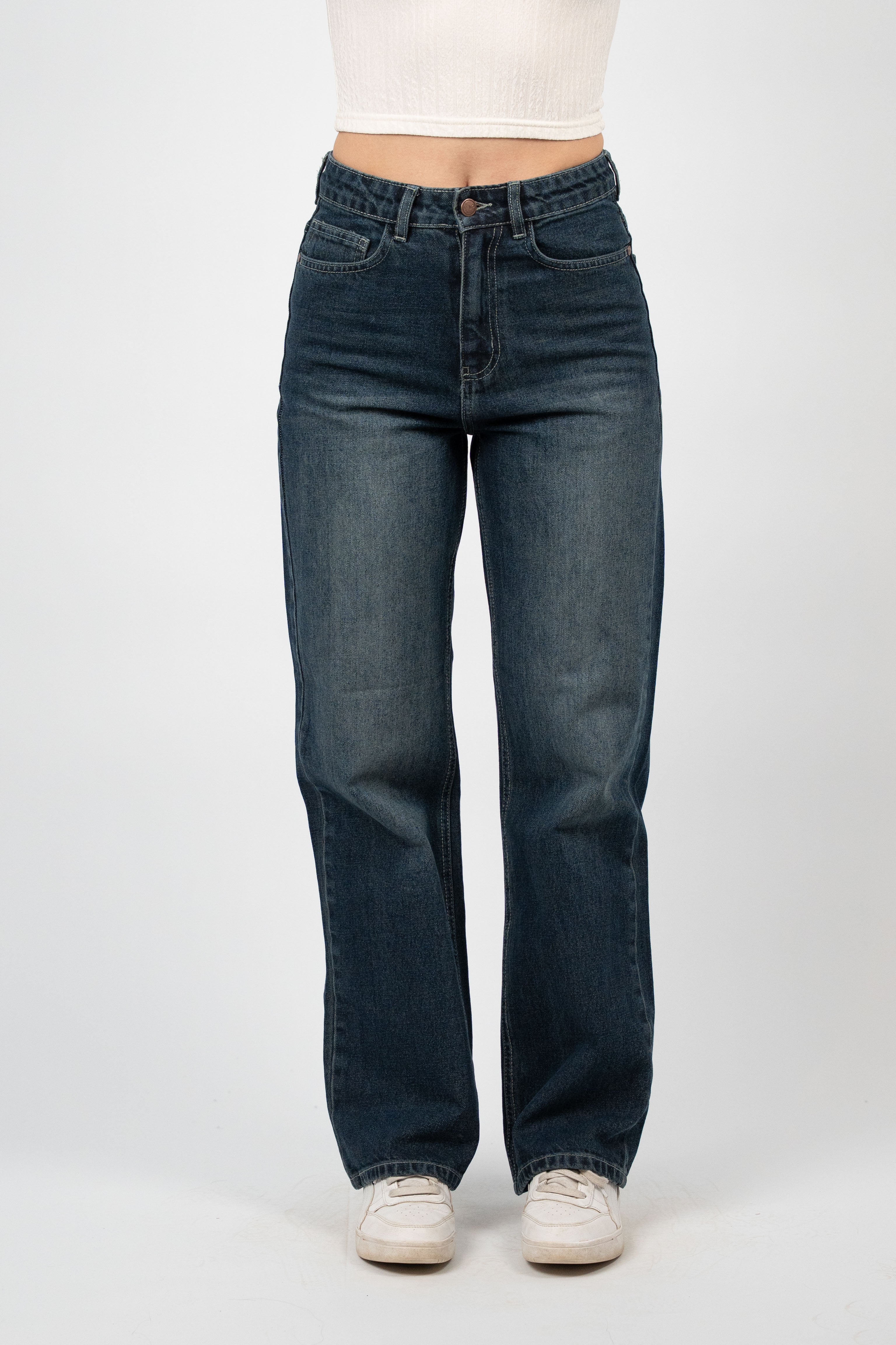 CLASSIC STRAIGHT DENIM – DARK WASH