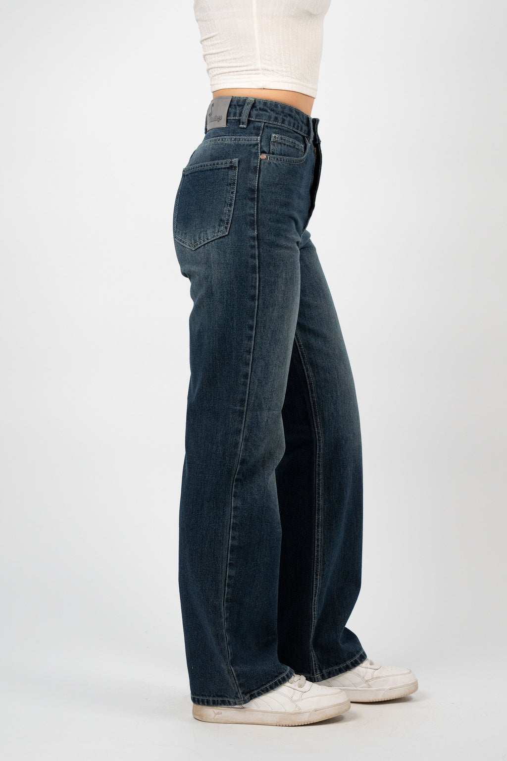 CLASSIC STRAIGHT DENIM – DARK WASH