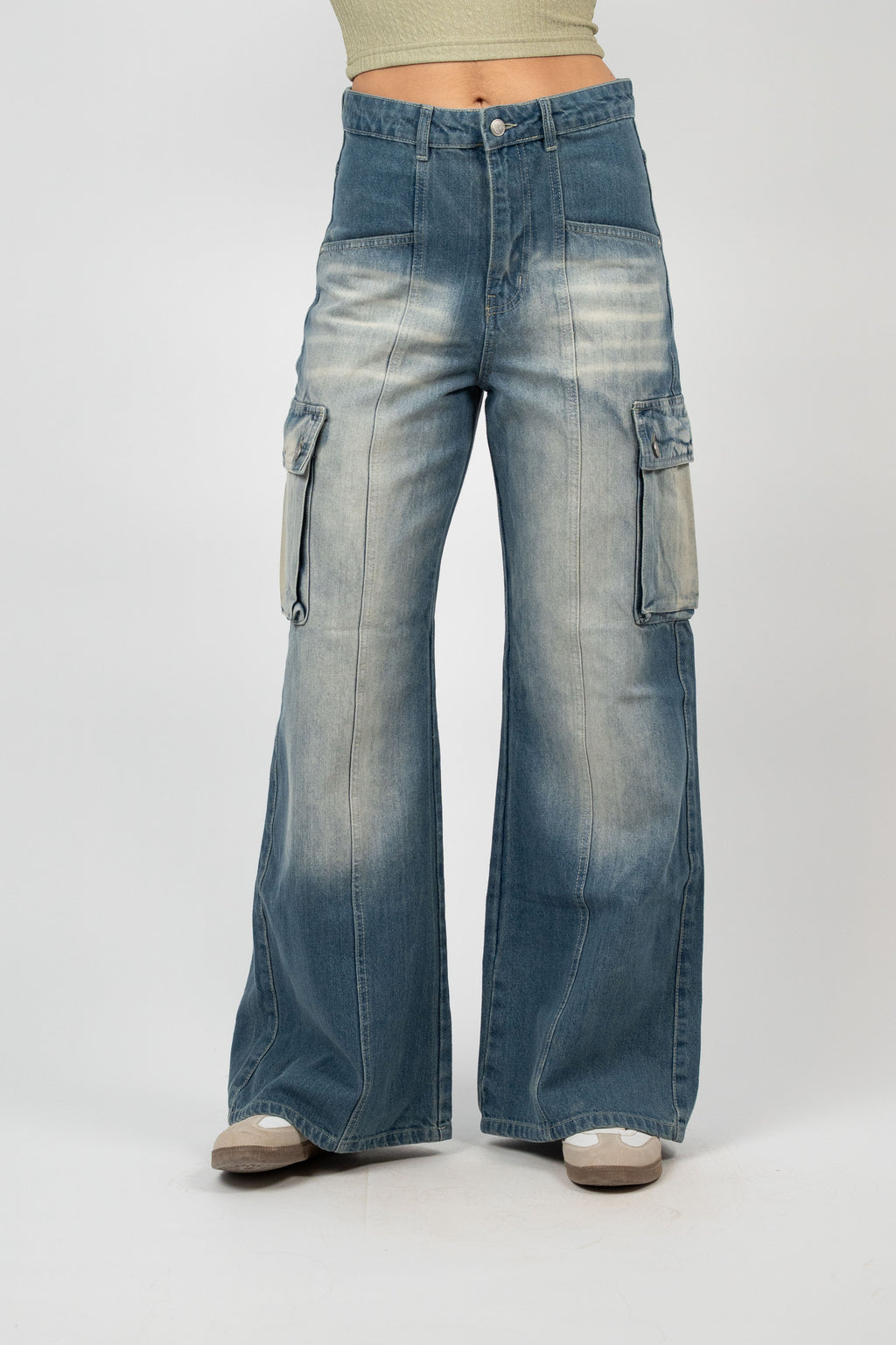 WIDE LEG CARGO DENIM – FADED WASH