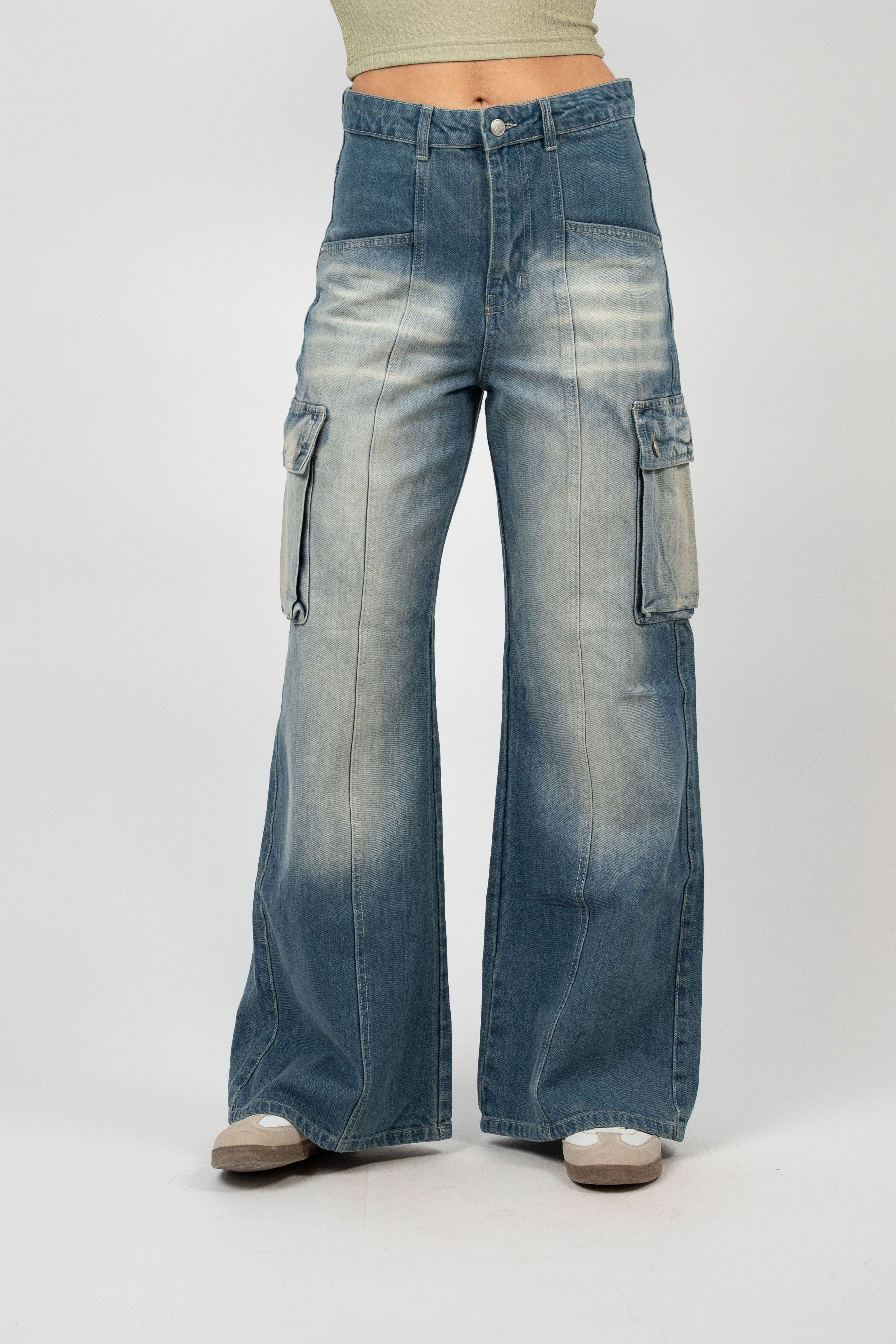WIDE LEG CARGO DENIM – FADED WASH