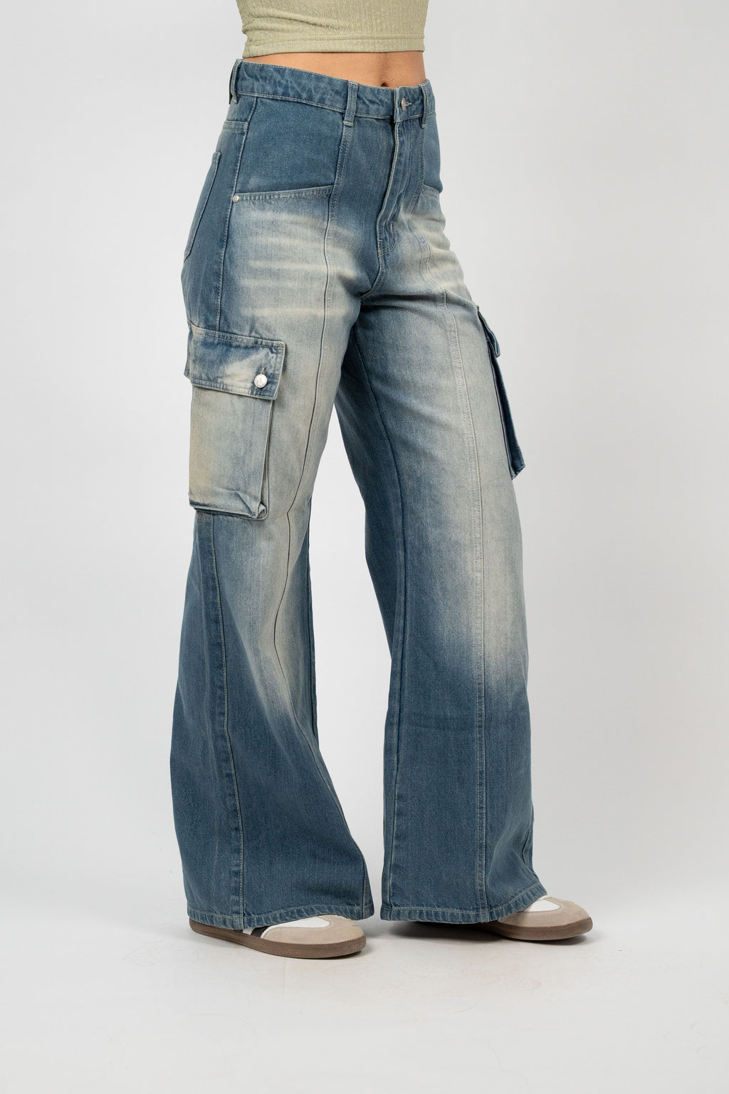 WIDE LEG CARGO DENIM – FADED WASH