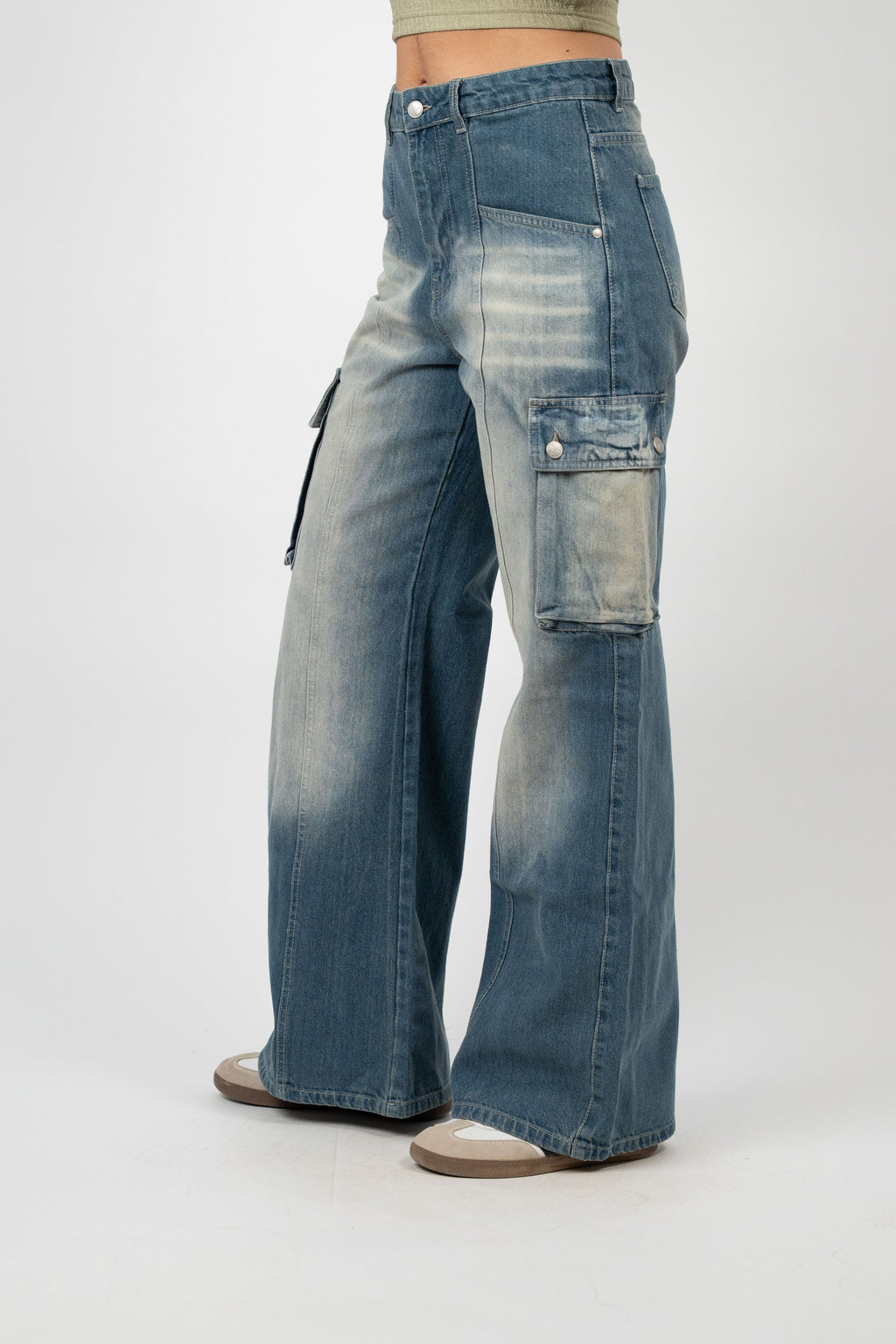 WIDE LEG CARGO DENIM – FADED WASH