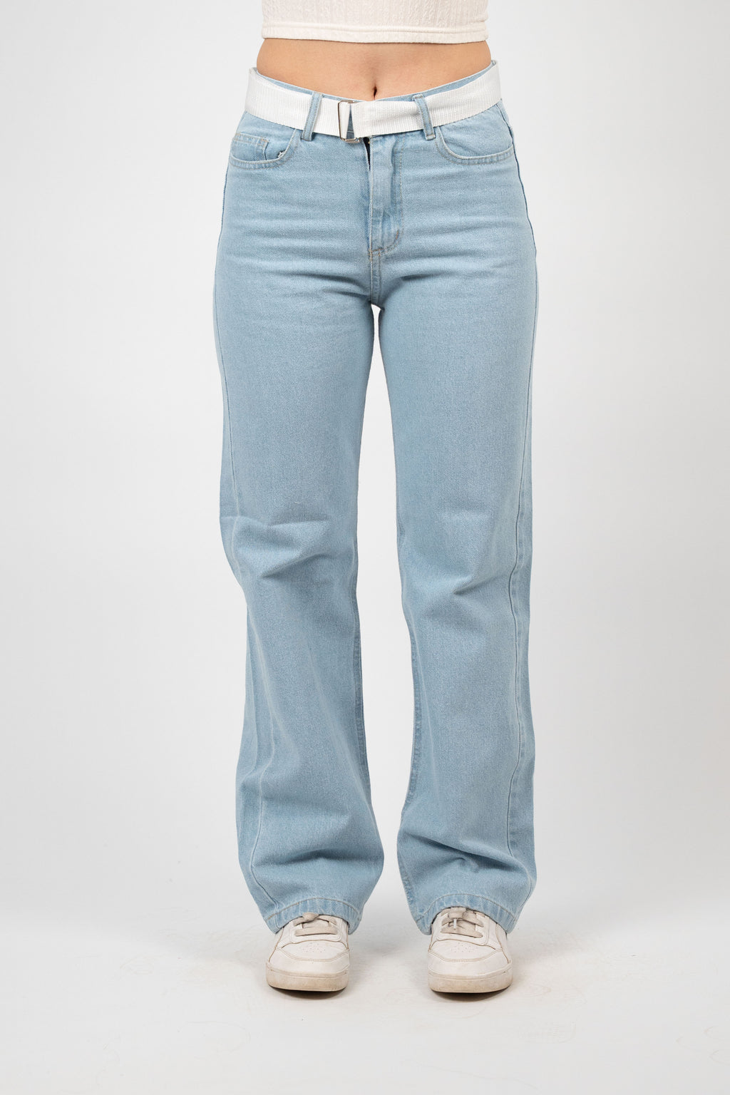 BELTED WIDE LEG DENIM – LIGHT WASH