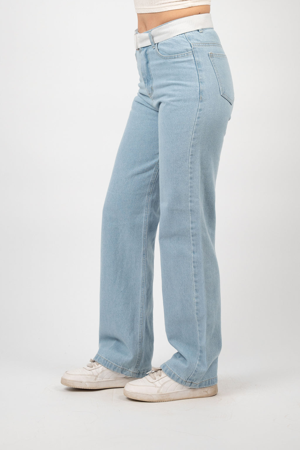 BELTED WIDE LEG DENIM – LIGHT WASH