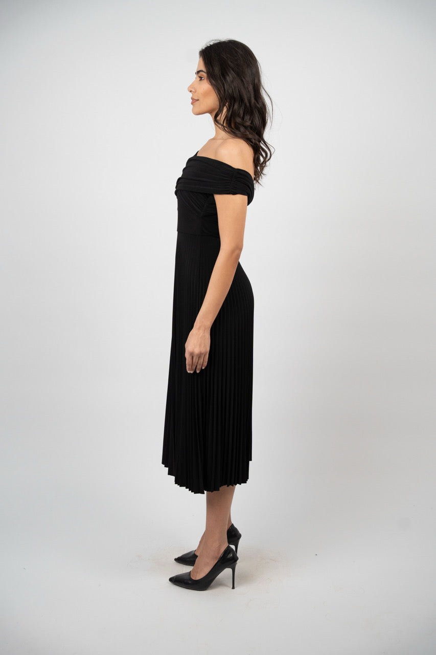 OFF SHOULDER PLEATED MIDI DRESS