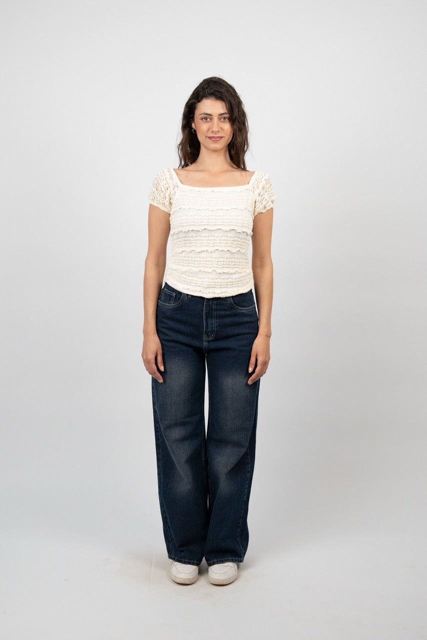 LACE SLEEVE SMOCKED TOP