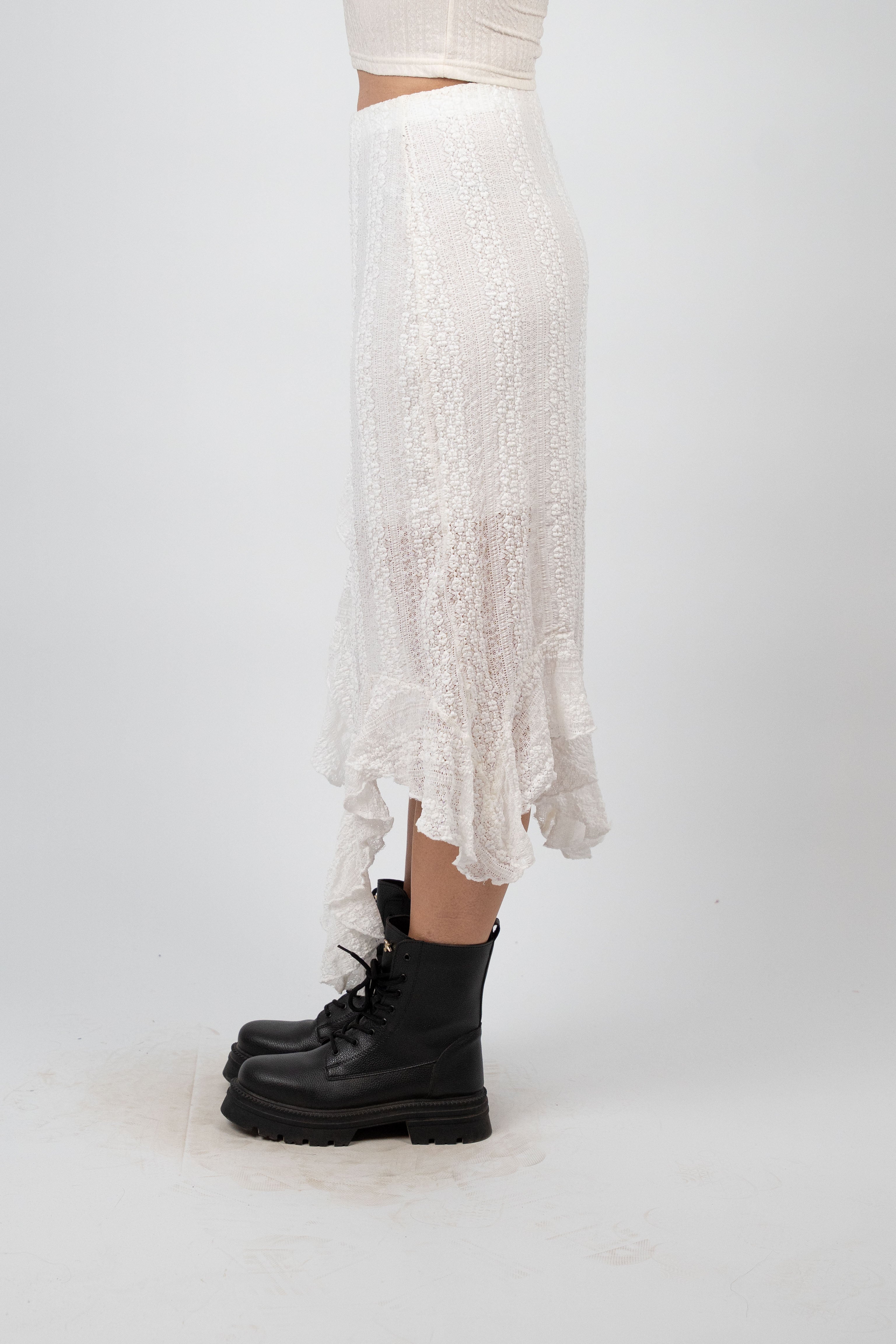 ASYMMETRIC LACE SKIRT