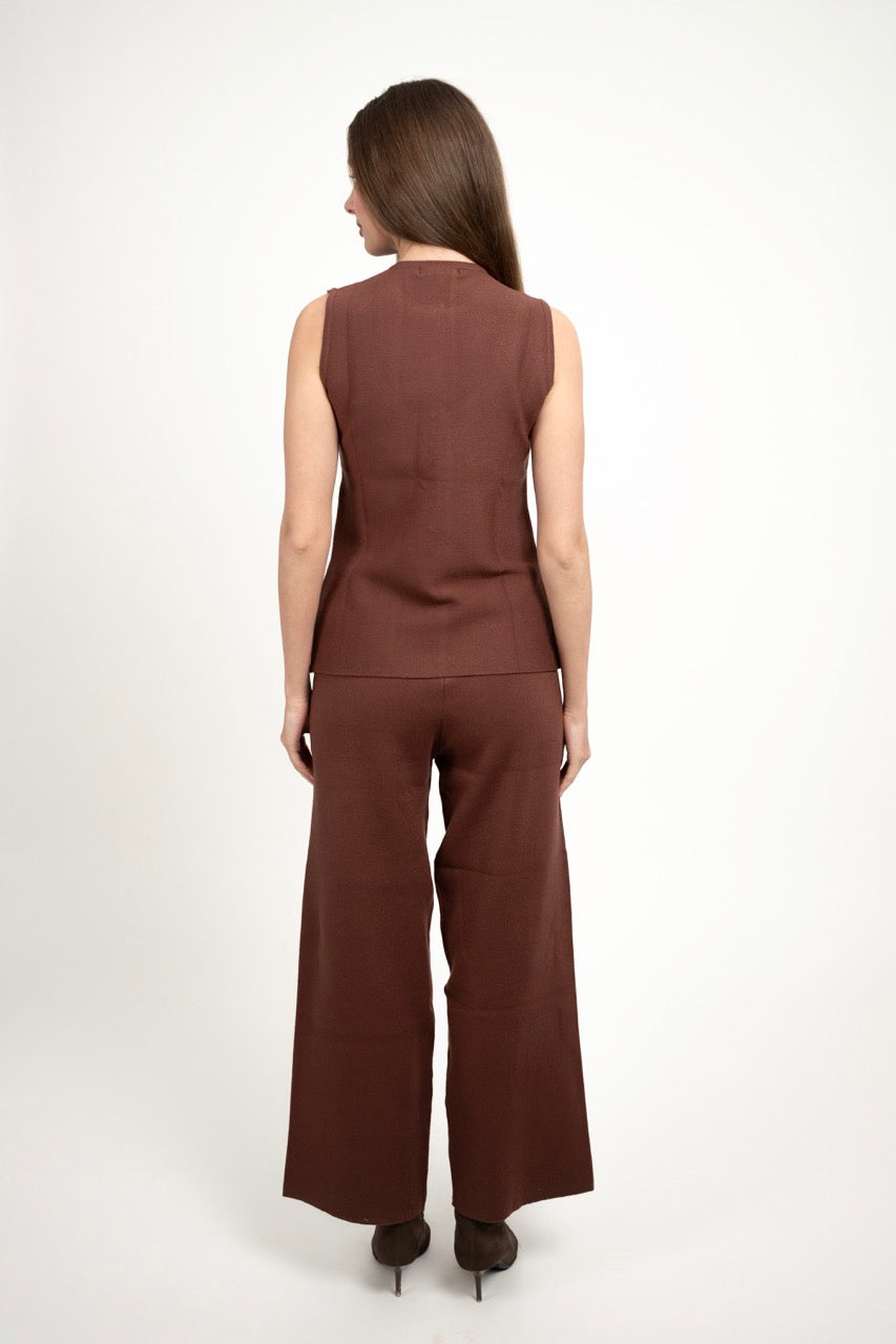 BUTTONED SLEEVELESS SET