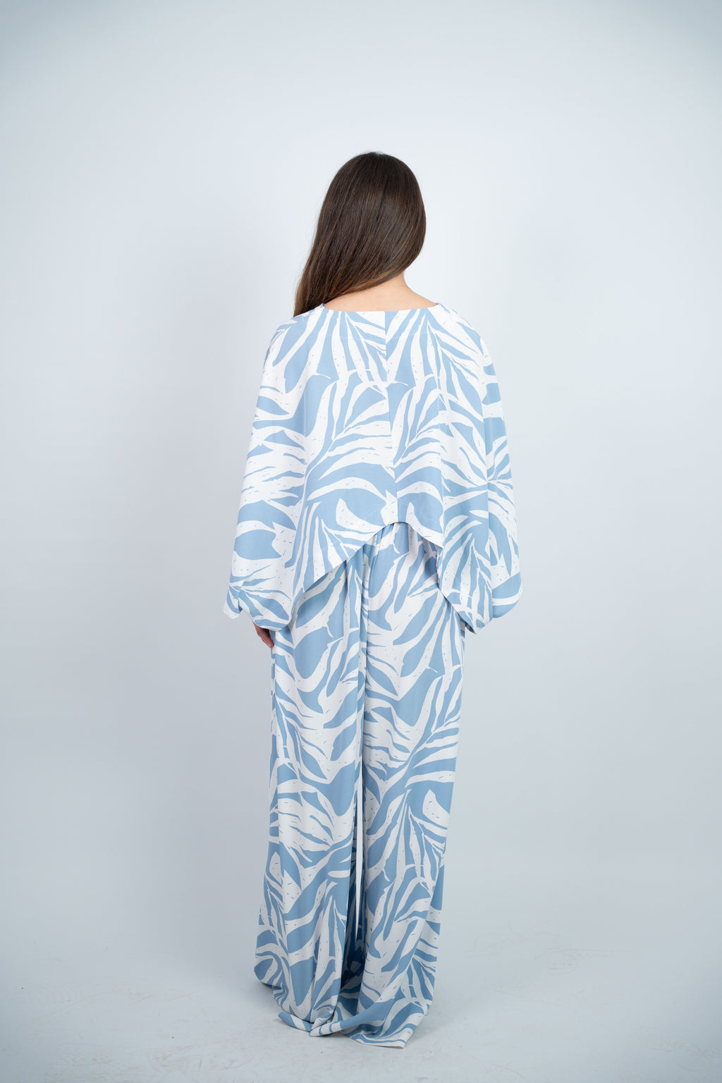ABSTRACT PRINT FLOWY SET