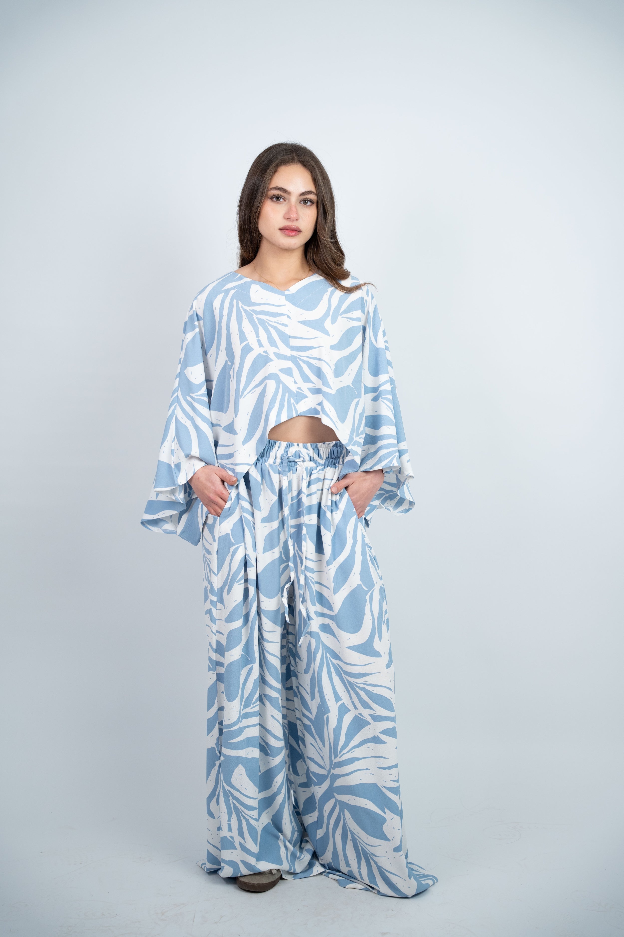 ABSTRACT PRINT FLOWY SET