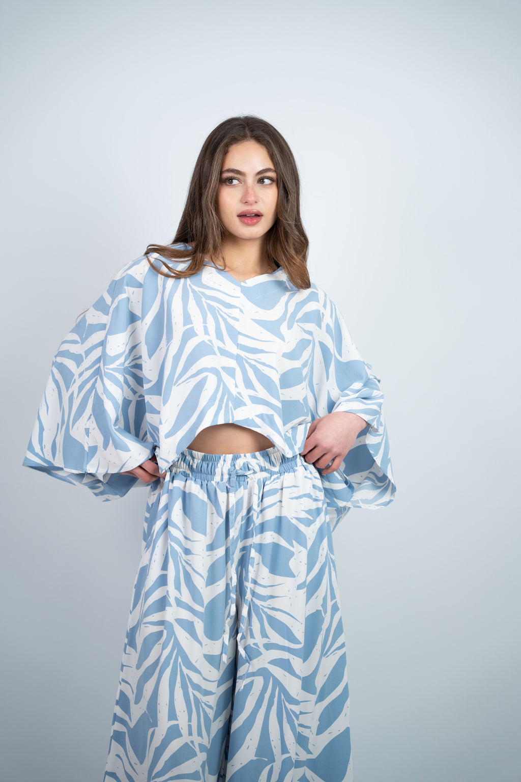 ABSTRACT PRINT FLOWY SET