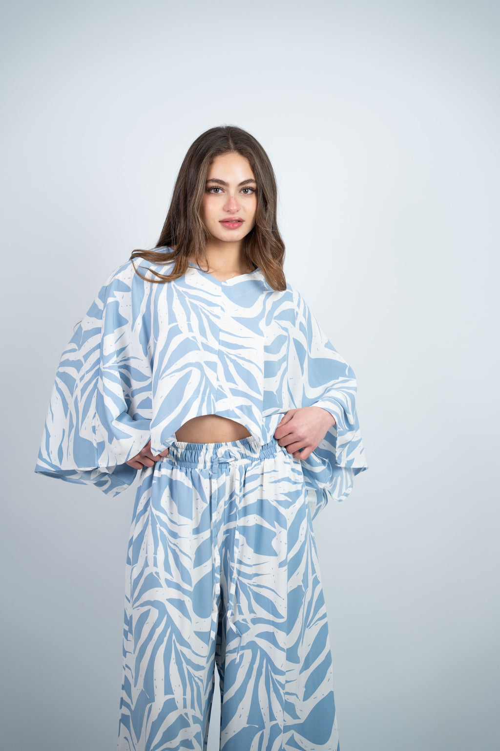 ABSTRACT PRINT FLOWY SET