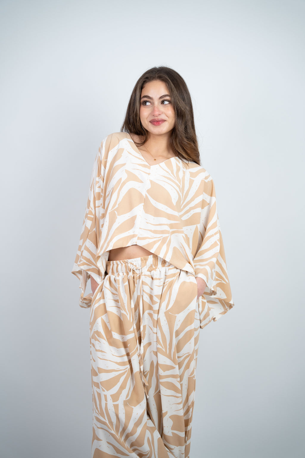 ABSTRACT PRINT FLOWY SET