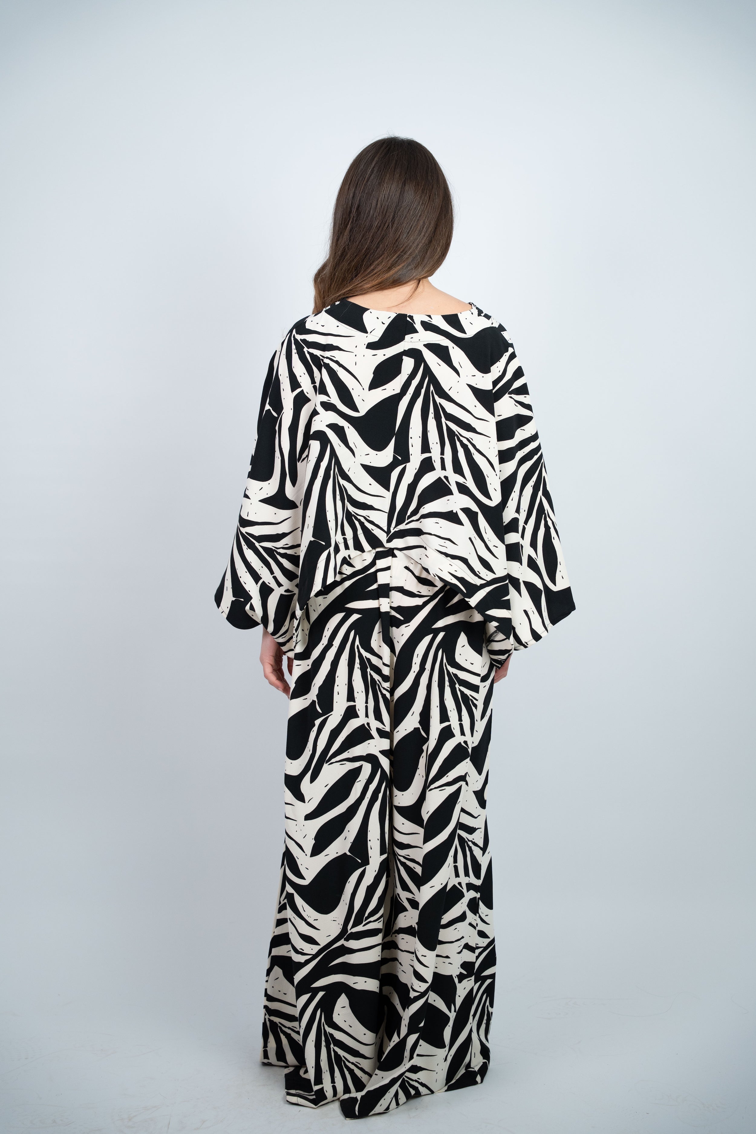 ABSTRACT PRINT FLOWY SET