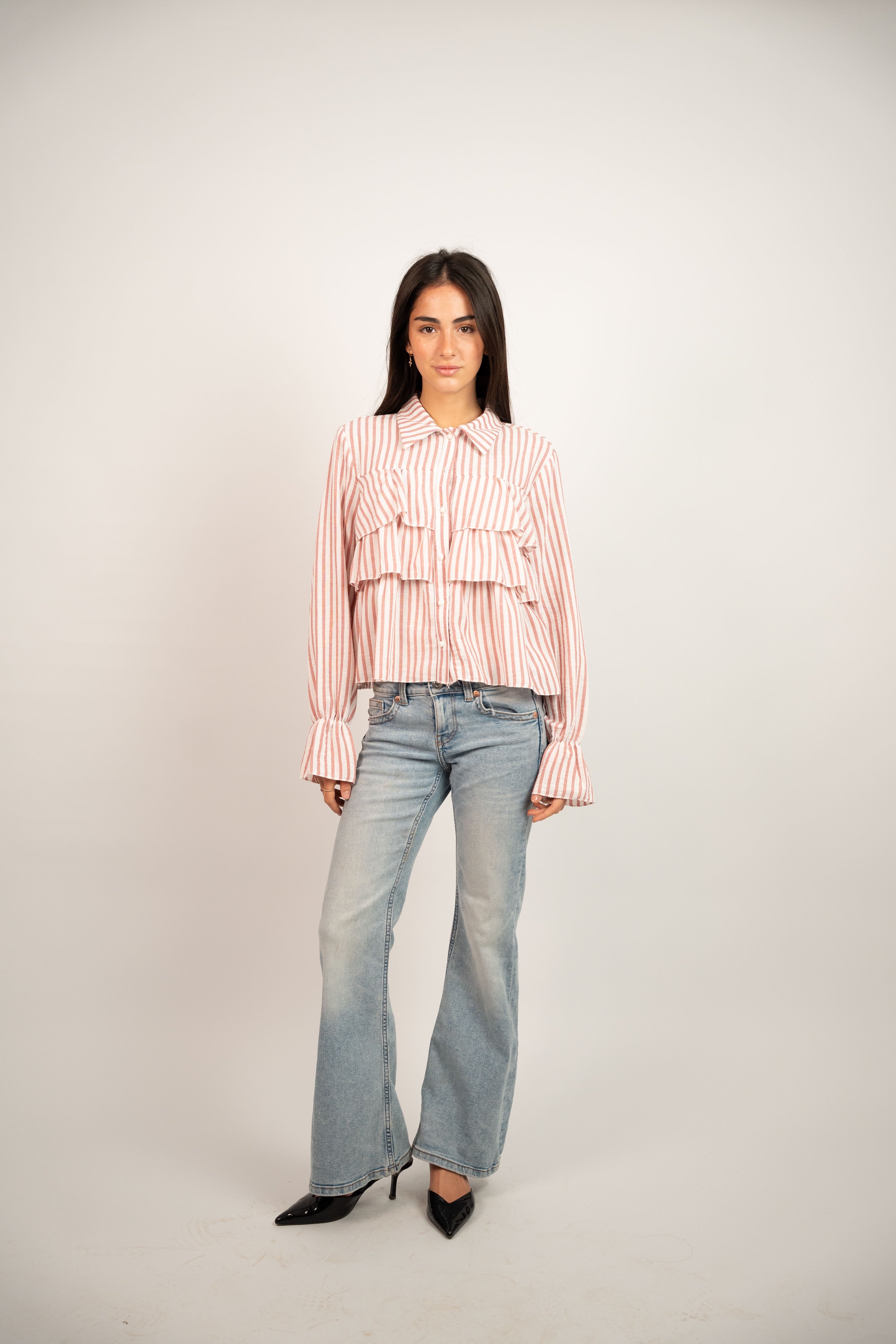RUFFLED STRIPED BLOUSE