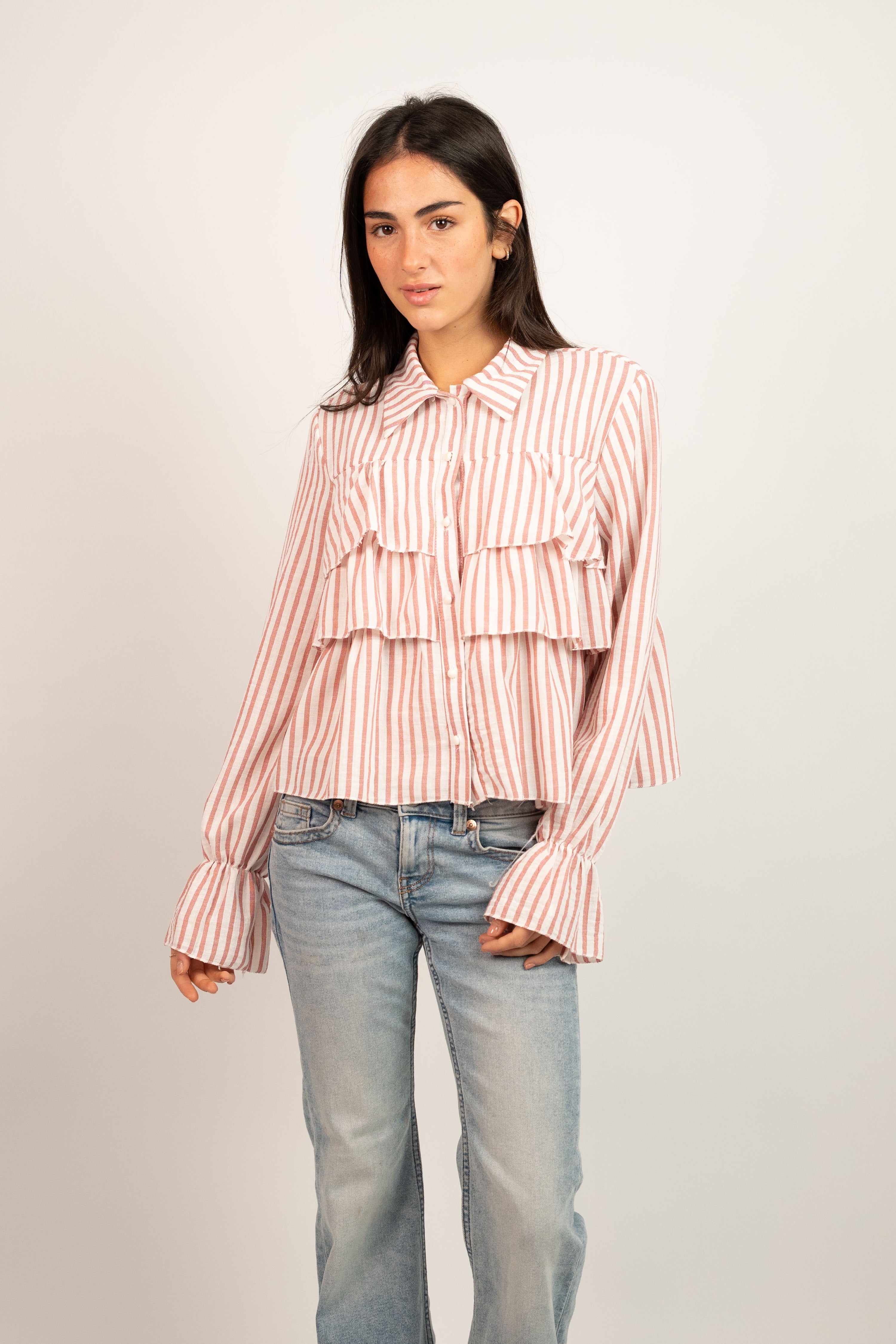 RUFFLED STRIPED BLOUSE
