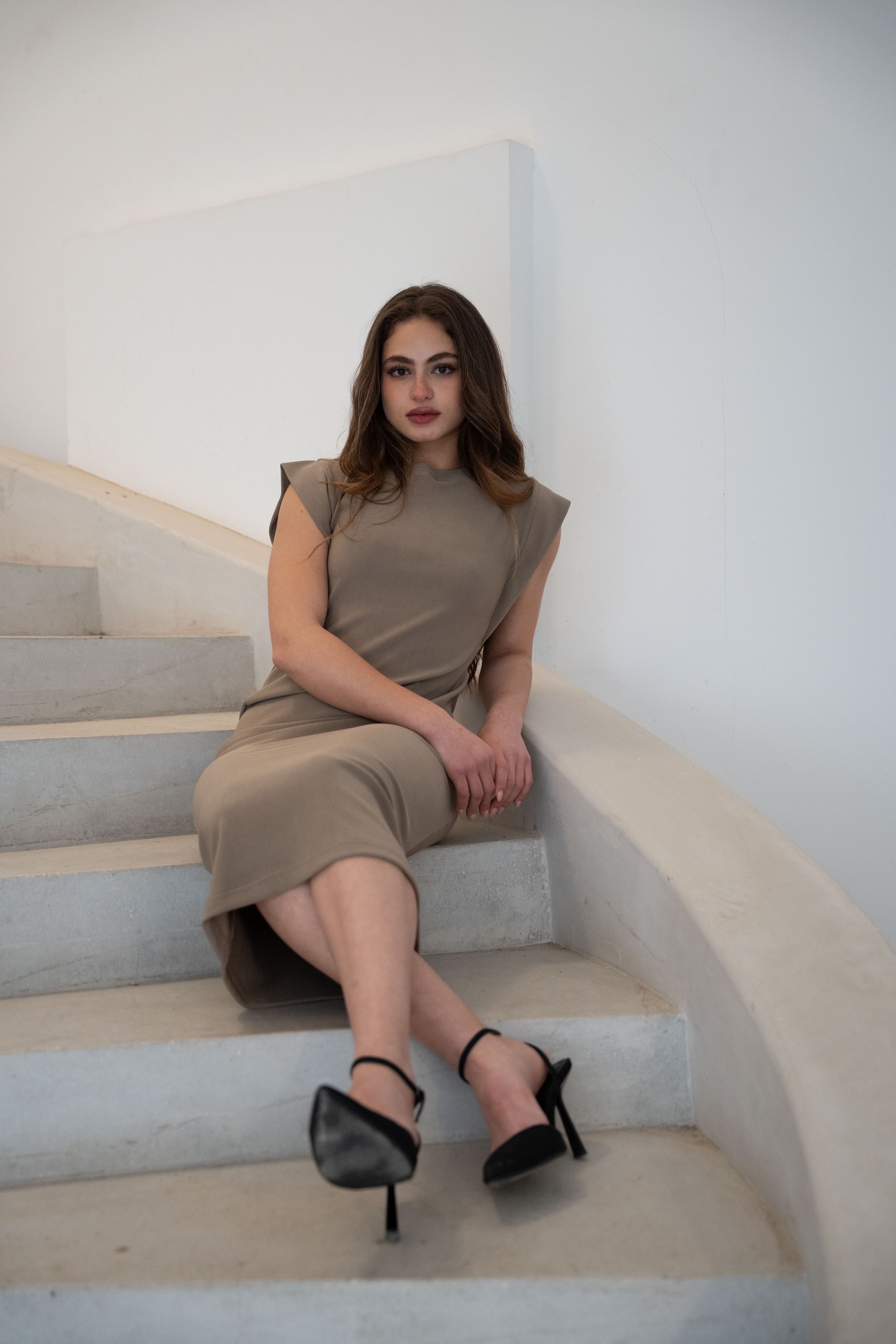 RIBBED MIDI DRESS