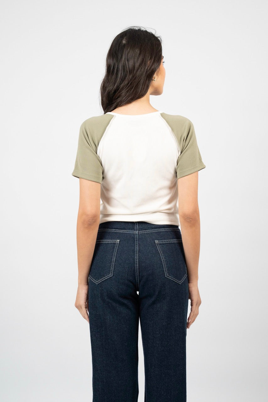 SMART DEVICE RAGLAN TEE