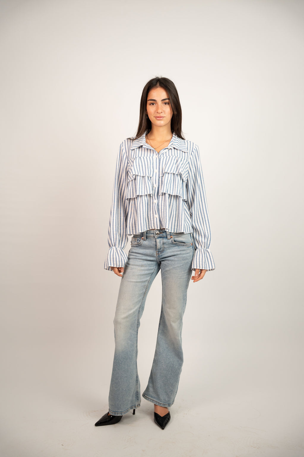 RUFFLED STRIPED BLOUSE