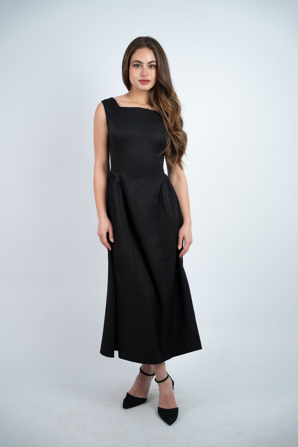 SLEEVELESS MIDI DRESS