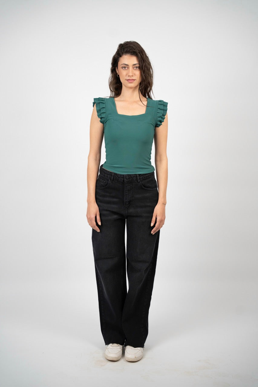 RUFFLE SLEEVE TOP