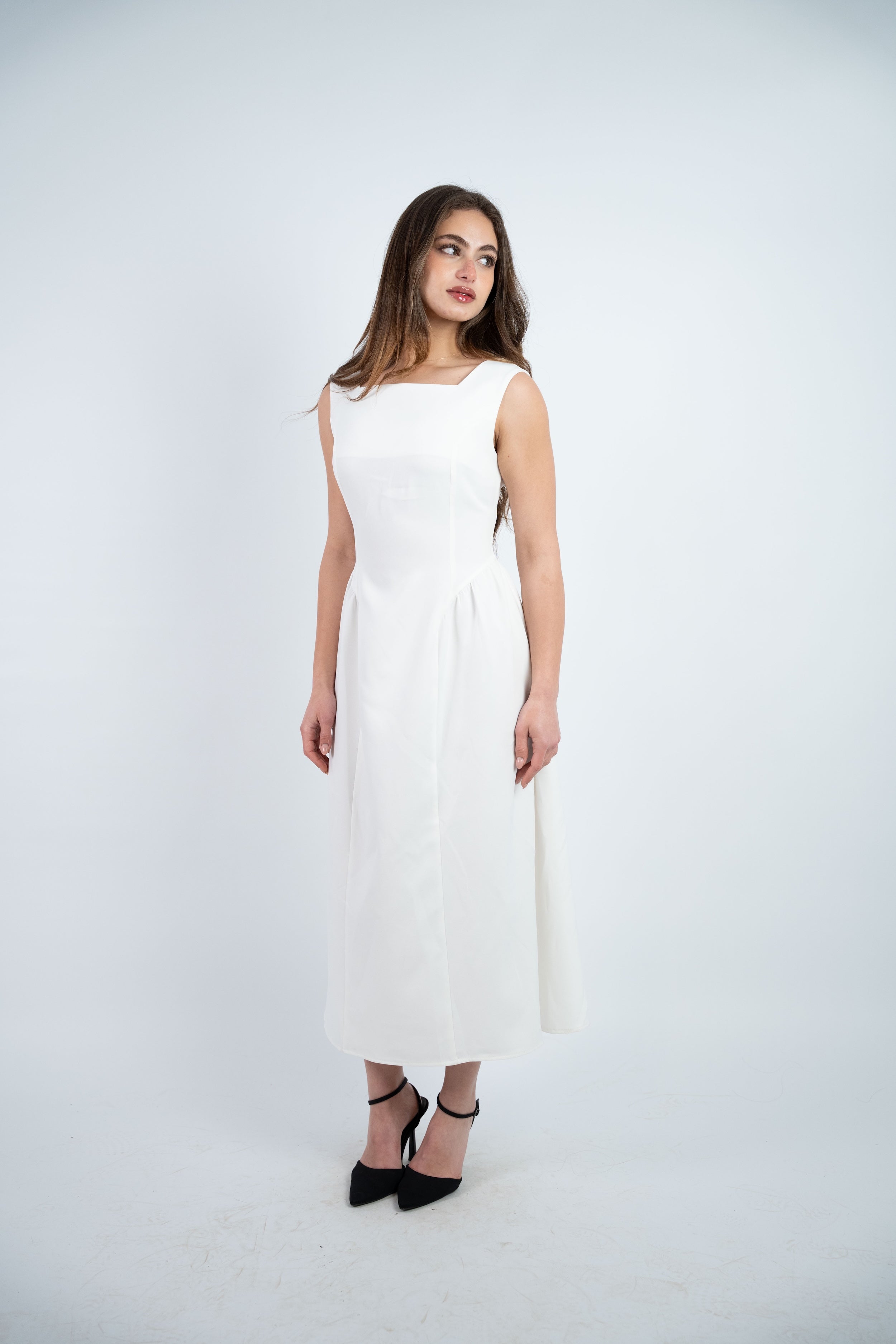SLEEVELESS MIDI DRESS