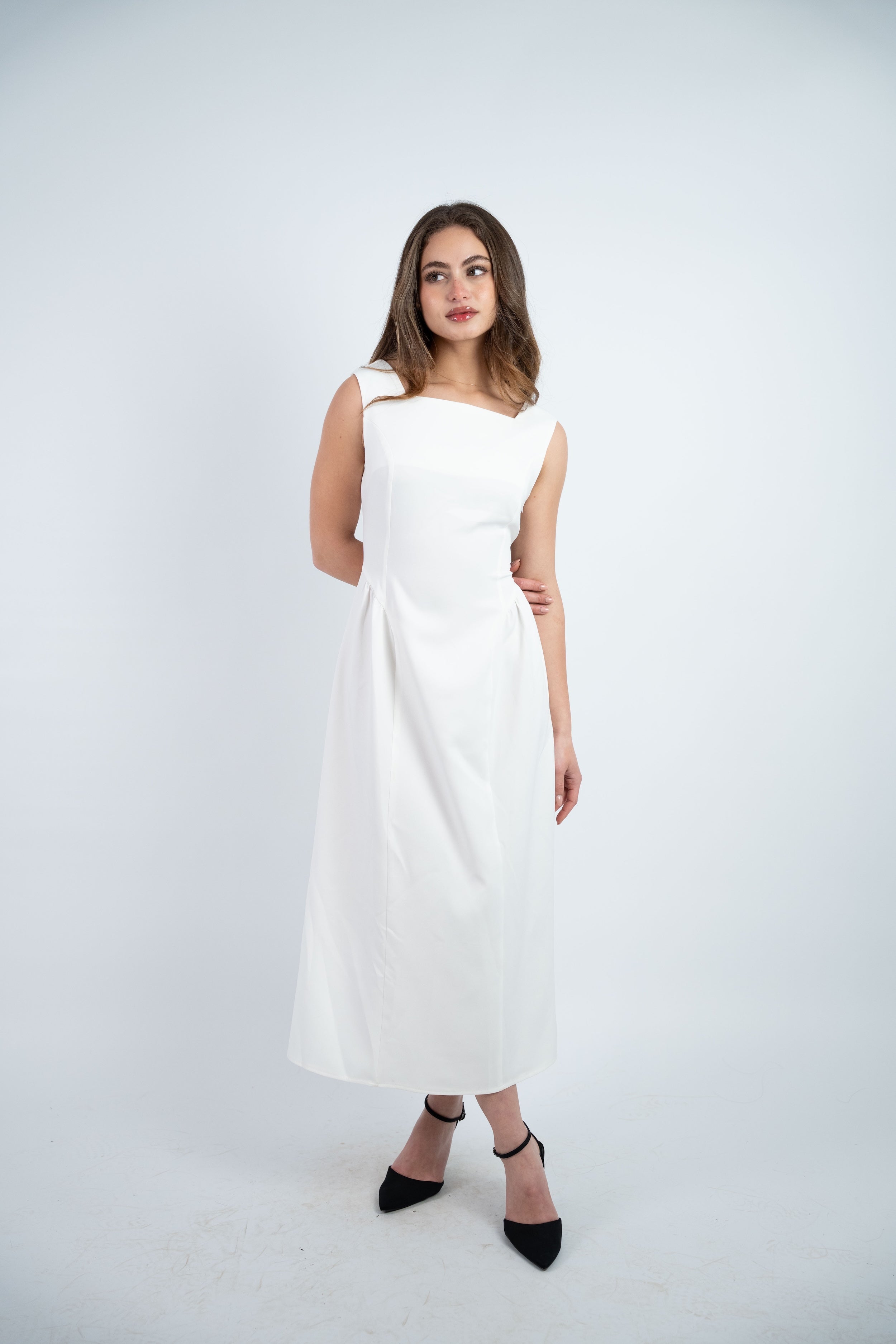 SLEEVELESS MIDI DRESS