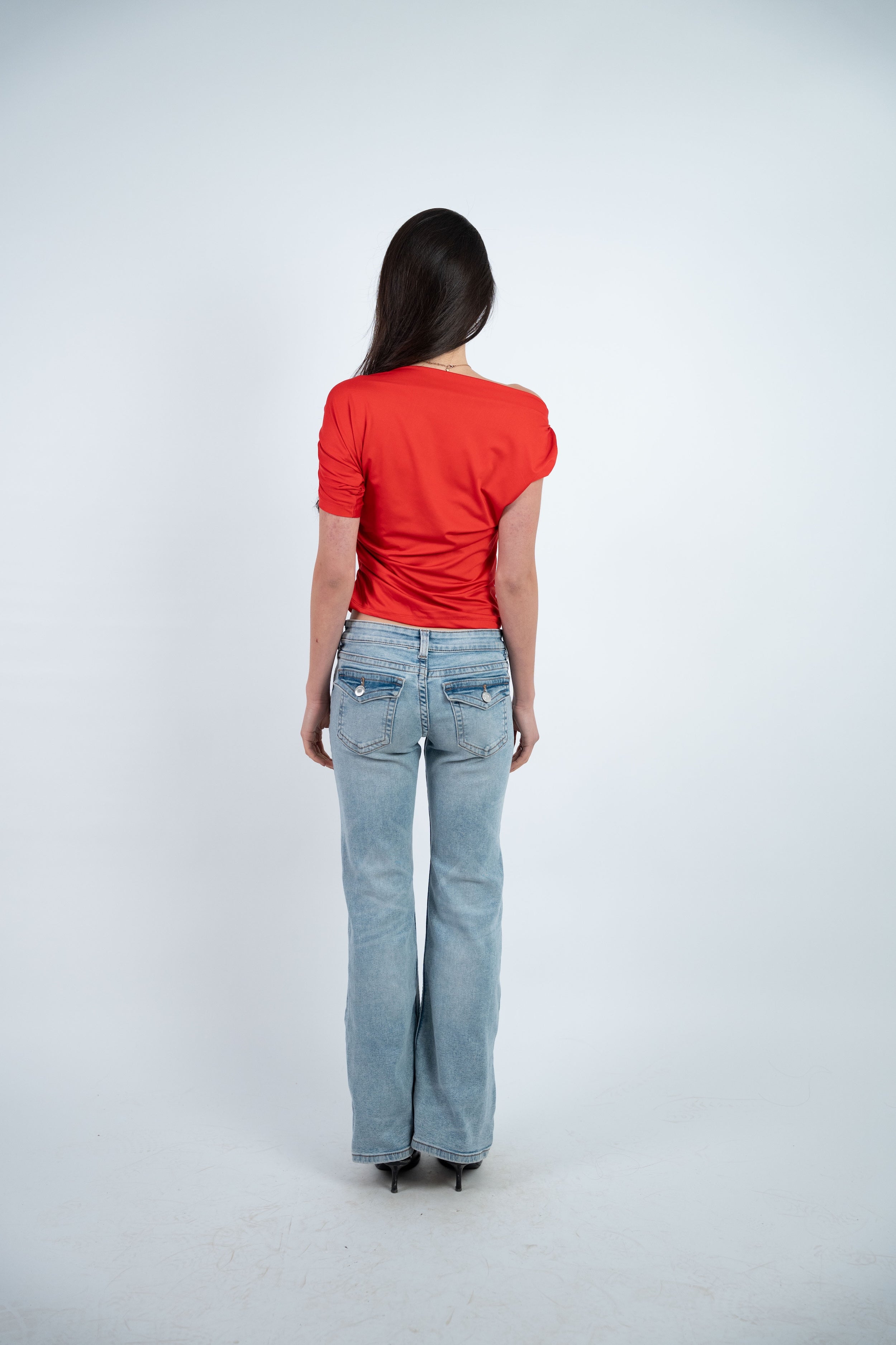 ASYMMETRIC ONE SHOULDER TOP